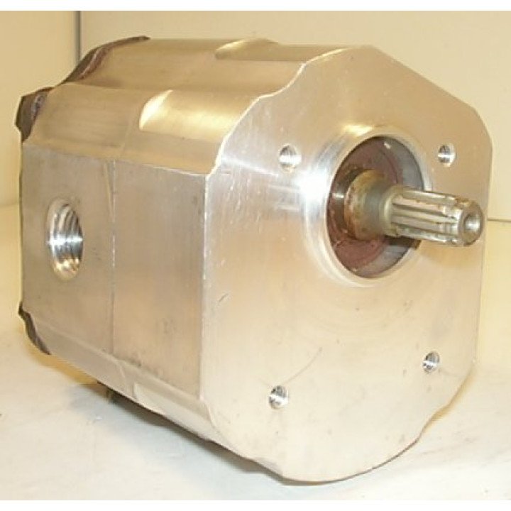 0PL011A 8TOOTH SPLINE SHAFT, 4 BOLT