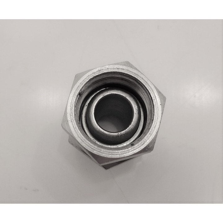 18mm x 22mm  M/F ADAPTOR