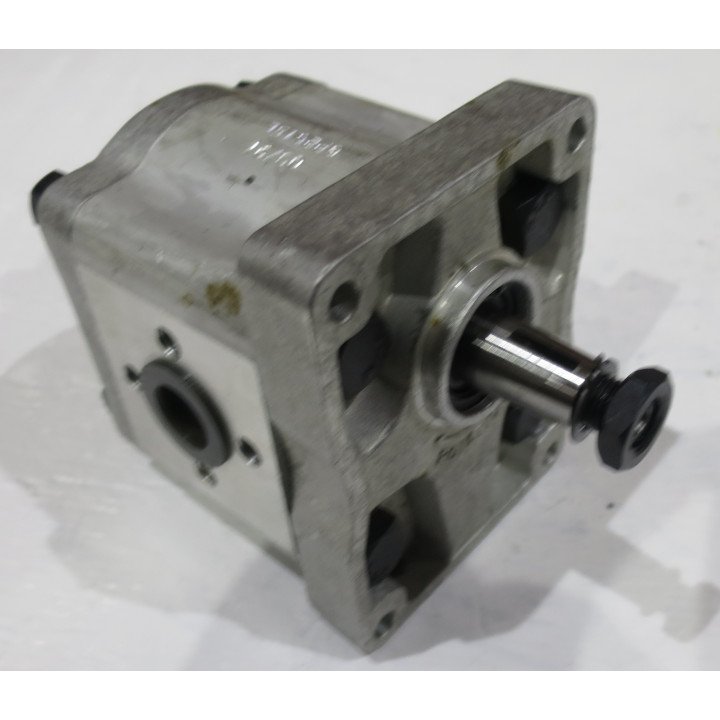 GP2 C15L TXSB HYDRAULIC GEAR PUMP