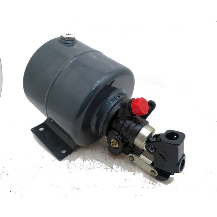 DA HAND PUMP 4 LTR 150 BAR