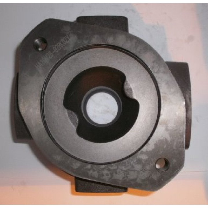 MA10V028 SAE B R/H THRU-DRIVE UNC