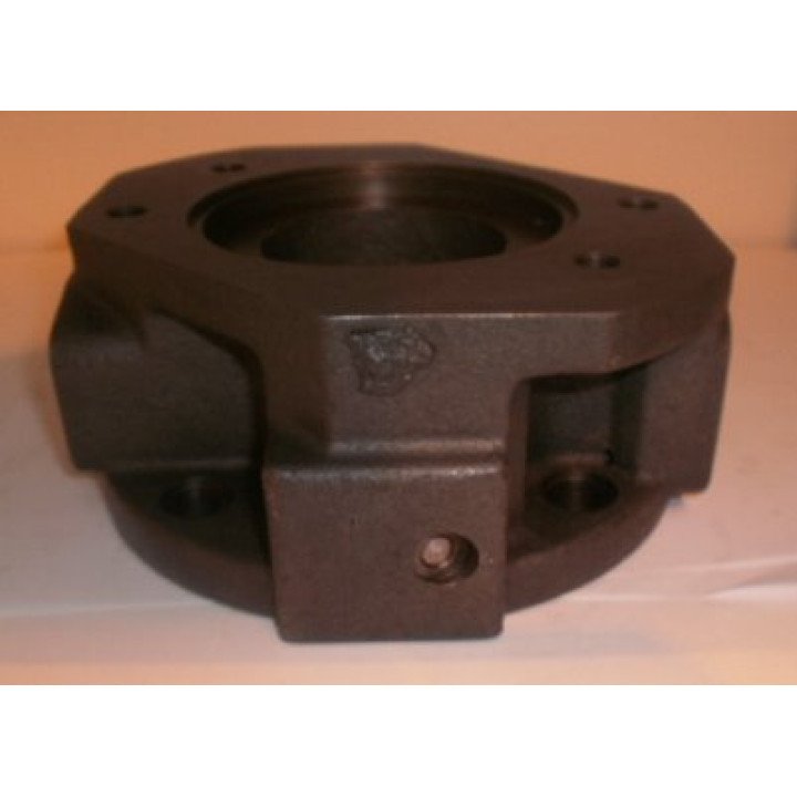 MA10V045 SAE B L/H THRU-DRIVE UNC