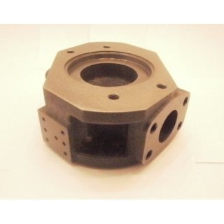 MA10V045 SAE B R/H THRU-DRIVE UNC