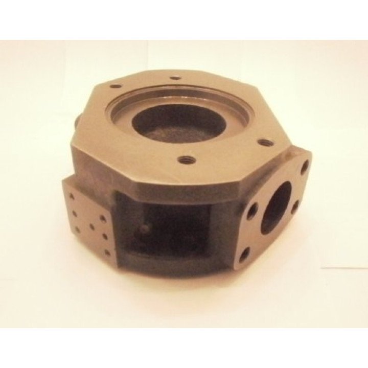MA10V045 SAE B R/H THRU-DRIVE UNC