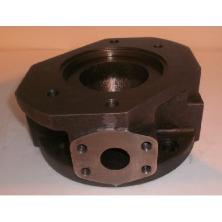 MA10V045 SAE B R/H THRU-DRIVE UNC