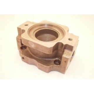 MA10V045/52 SAE B L/H THRU-D UNC