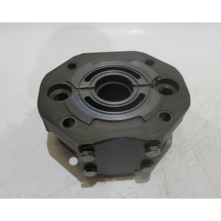 MA10V100 SAE A R/H THRU-DRIVE MET
