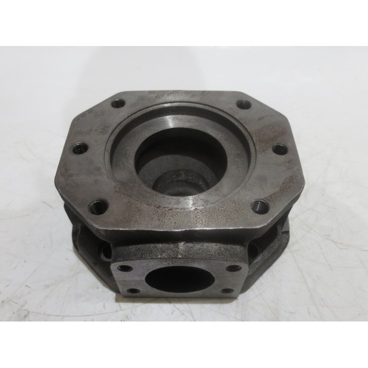 MA10V100 SAE C L/H THRU-DRIVE MET