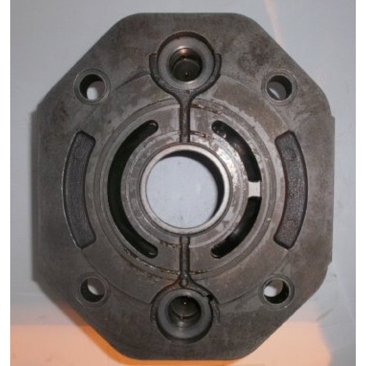 MA10V100 SAE C  R/H THRU-DRIVE MET
