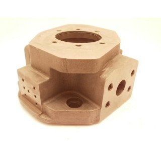 MA10V100 SAE A L/H THRU-DRIVE UNC