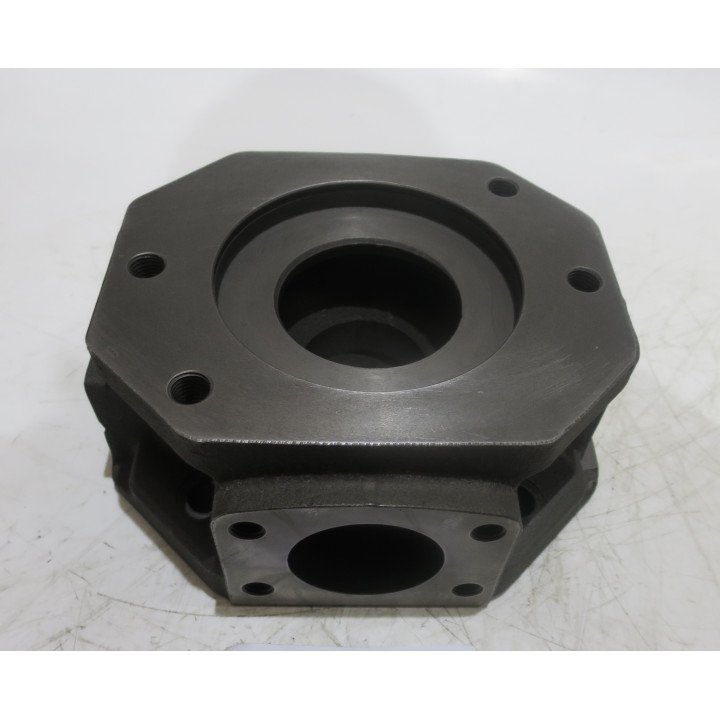 MA10V100 SAE C L/H THRU-DRIVE UNC