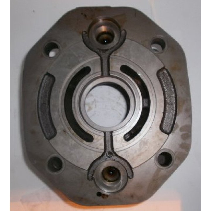 MA10V140 SAE C R/H THRU-DRIVE  MET