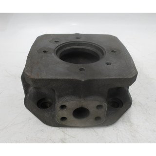 MA10V140 SAE B R/H THRU-DRIVE MET