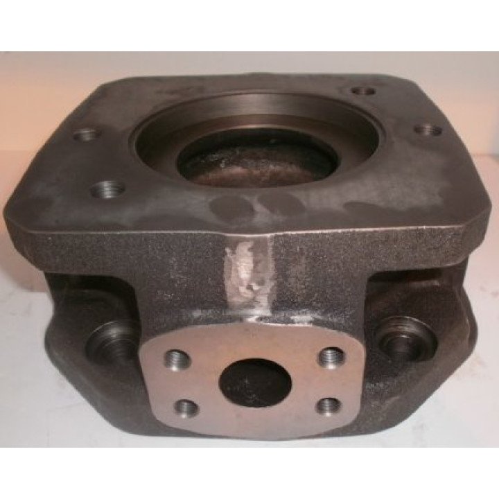 MA10V140 SAE C R/H THRU-DRIVE  UNC
