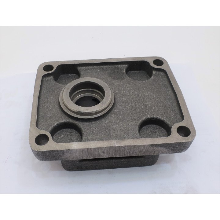 PGP620 MULTIPLR X50 4 BOLT CW/RH