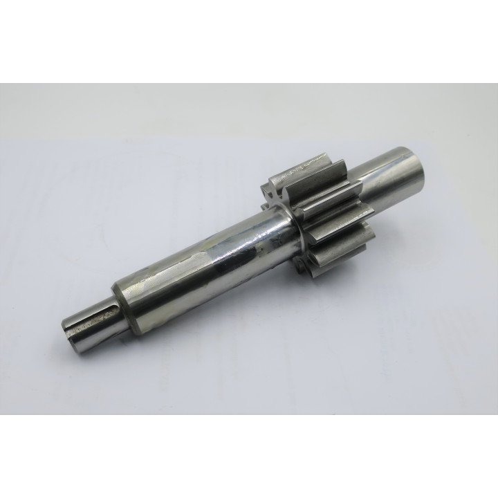 R4 FRONT DRIVE GEAR:CODE E - 5/8SAE