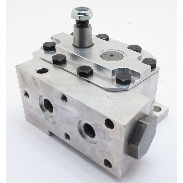 D.B K917695 OLD STYLE