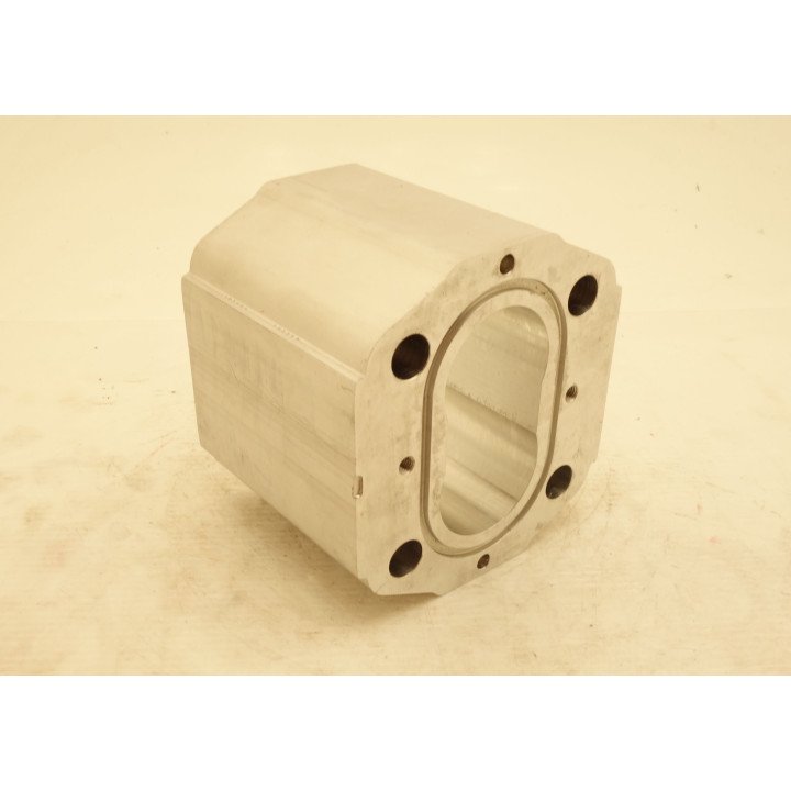 SNP2 22CC/REV SINGLE PUMP 82MM BODY
