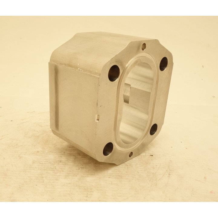 SNP2 8CC/REV REAR PORT 58MM BODY