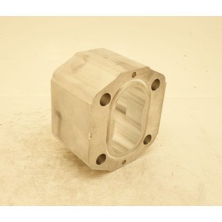 SNP2 11CC/REV REAR PORT 62MM BODY