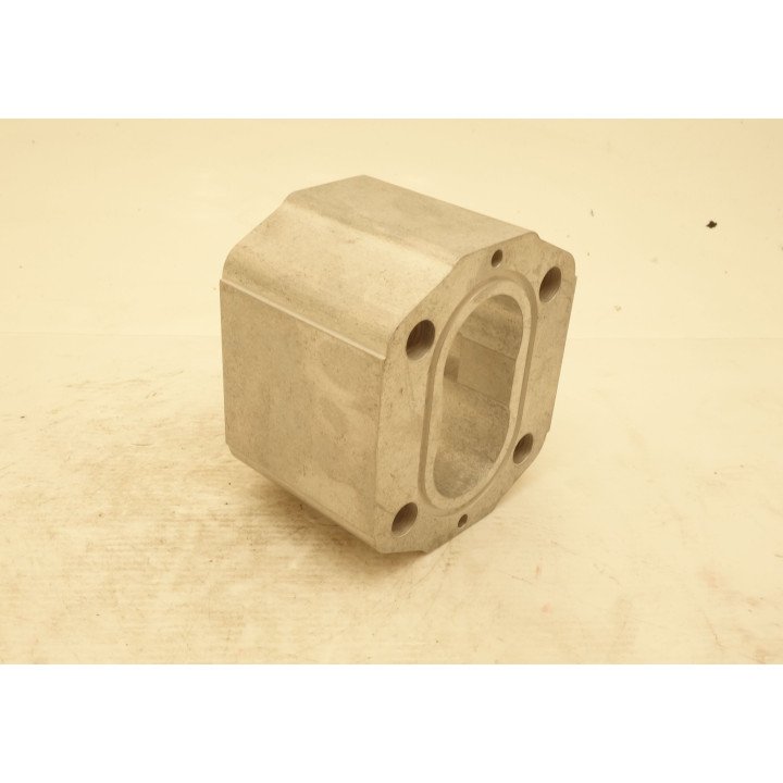 SNP2 14CC/REV REAR PORT 68MM BODY