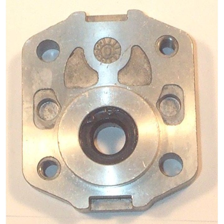 SNP2 50MM DEUTZ S'GLE R/H 2BOLT FLA