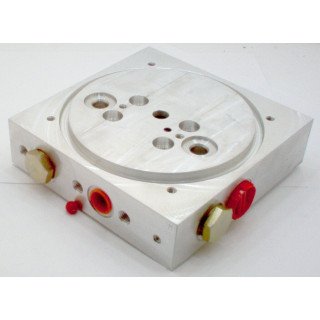 CENTRE MANIFOLD BLOCK C/W  RV