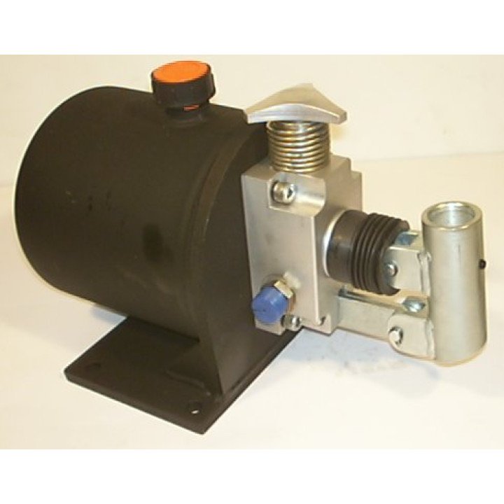 SA HAND PUMP 25cc/STROKE 2 LTR **