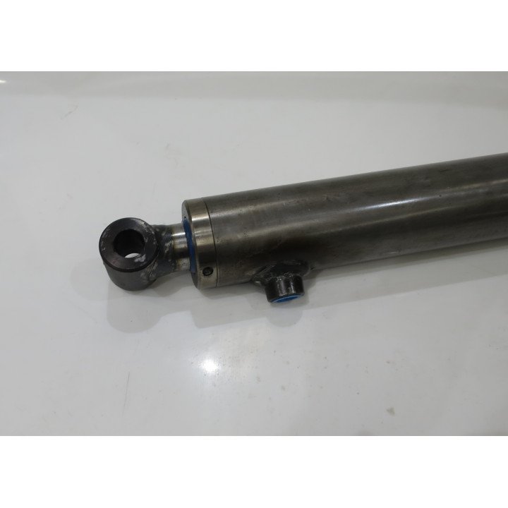 18'' DBLE ACT RAM 2'' BORE