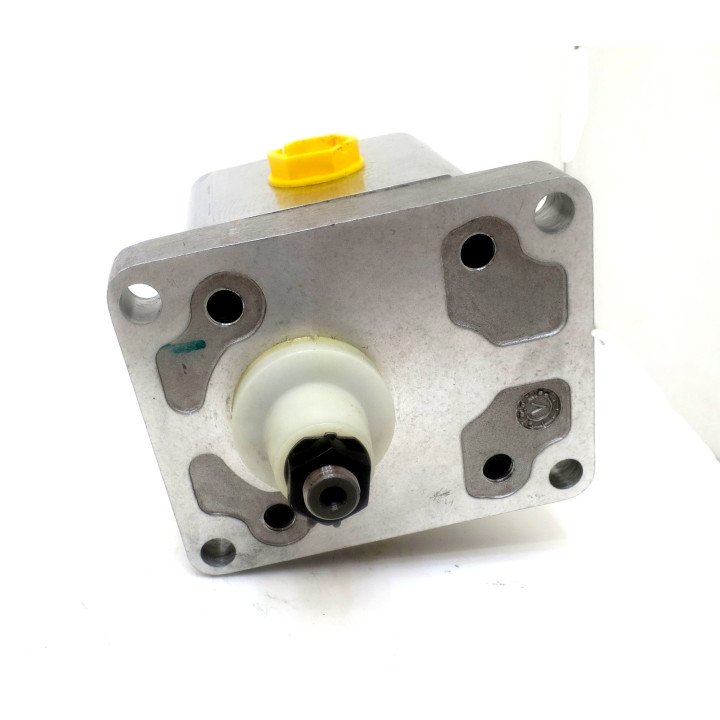 SNM2 11L TXOB HYDRAULIC GEAR PUMP