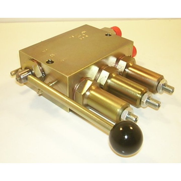 3/8 BSP TRIPLE RV WITH SELECTOR