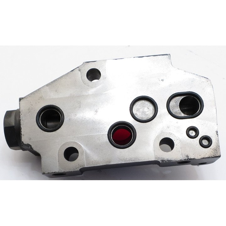 V5-60 ELECTRIC OUTLET COVER SIDE**