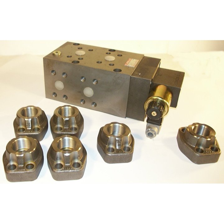 1''  BSP 2 IN 6 OUT TRI DIV 24V