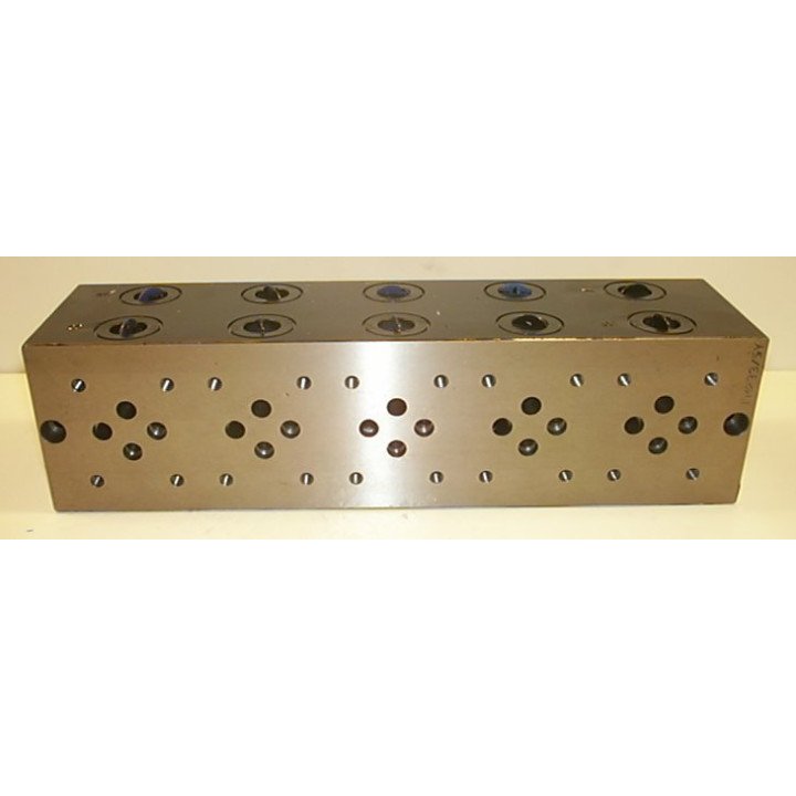 CETOP 3 5 BANK MANIFOLD