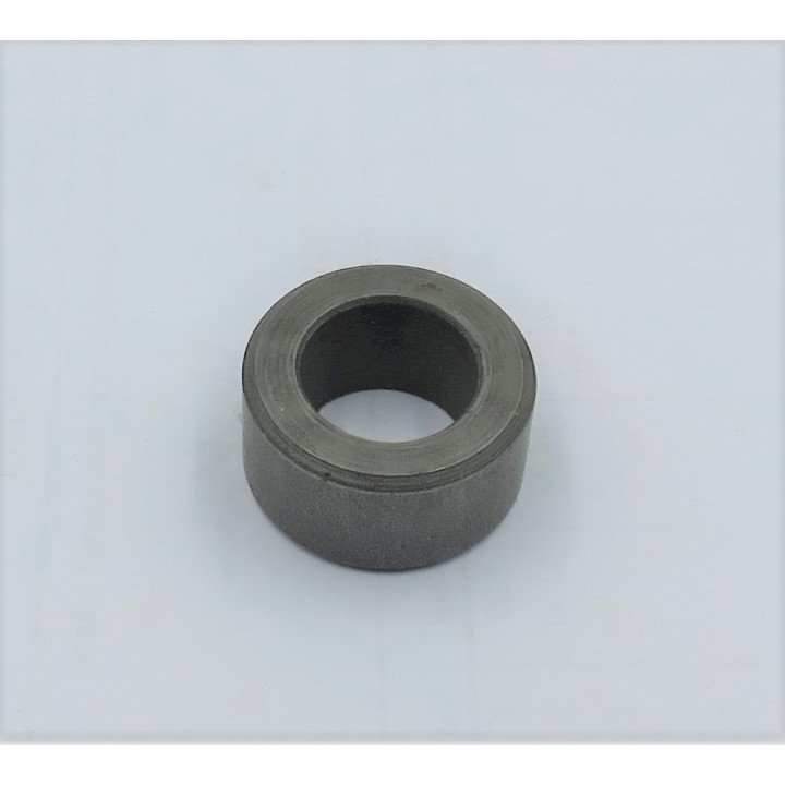 SPACER DRIVE LINK, RE 500 SERIES