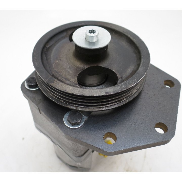 BRACKET FOR MOUNTING