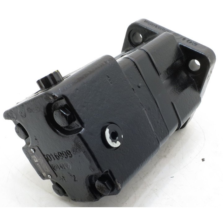 WHITE 100CC/REV 32MM SHAFT 4 BOLT