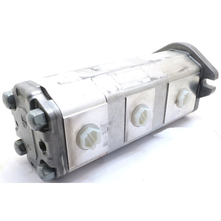 DANFOSS TRIPLE No. 11060162