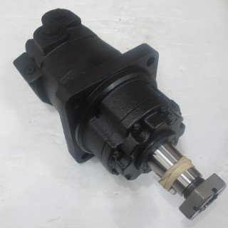 CHAR-LYNN HYDRAULIC MOTOR 110-1247