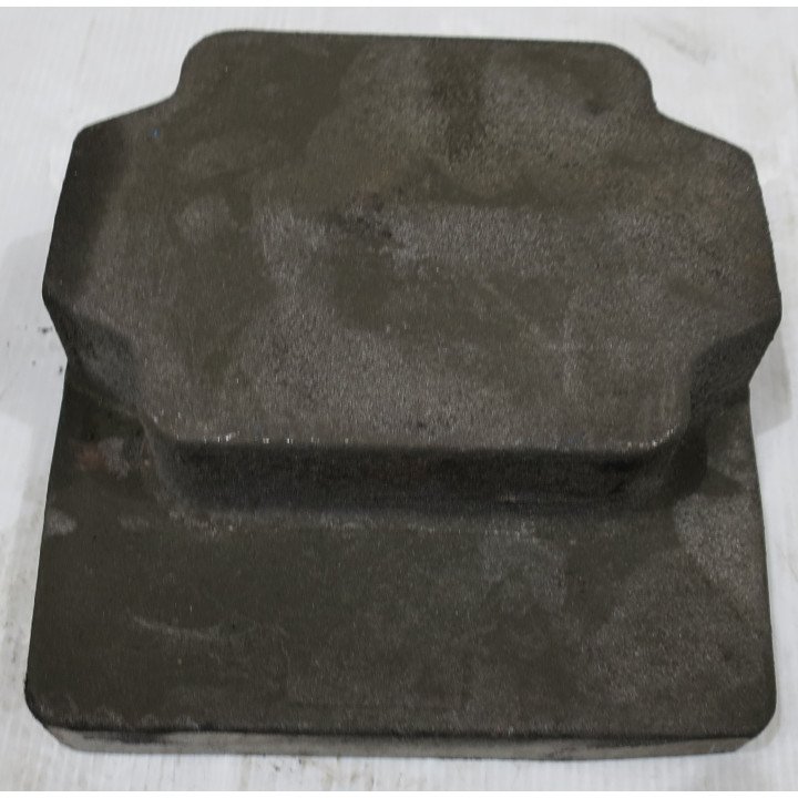 SAE B 2/4  BOLT CASTUBG FOR REAR
