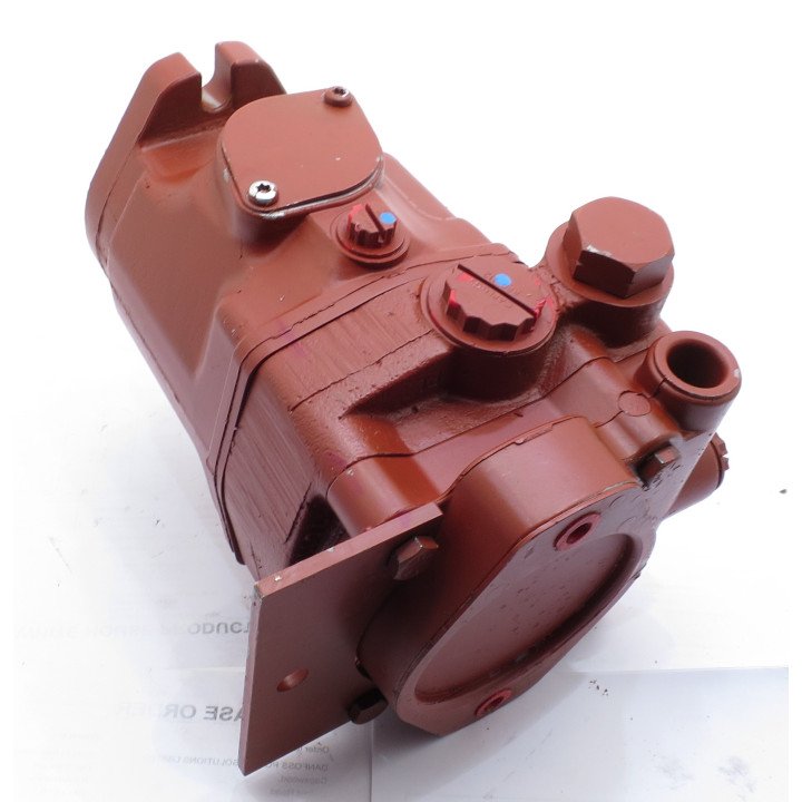 CESSNA PISTON PUM 70142RFD/RCR