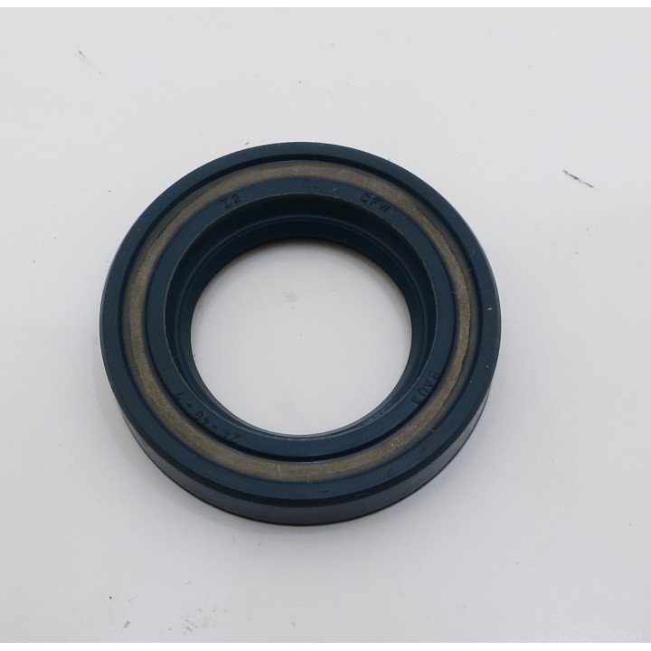 PLM/KP30 SHAFT SEAL 24 X40X 7