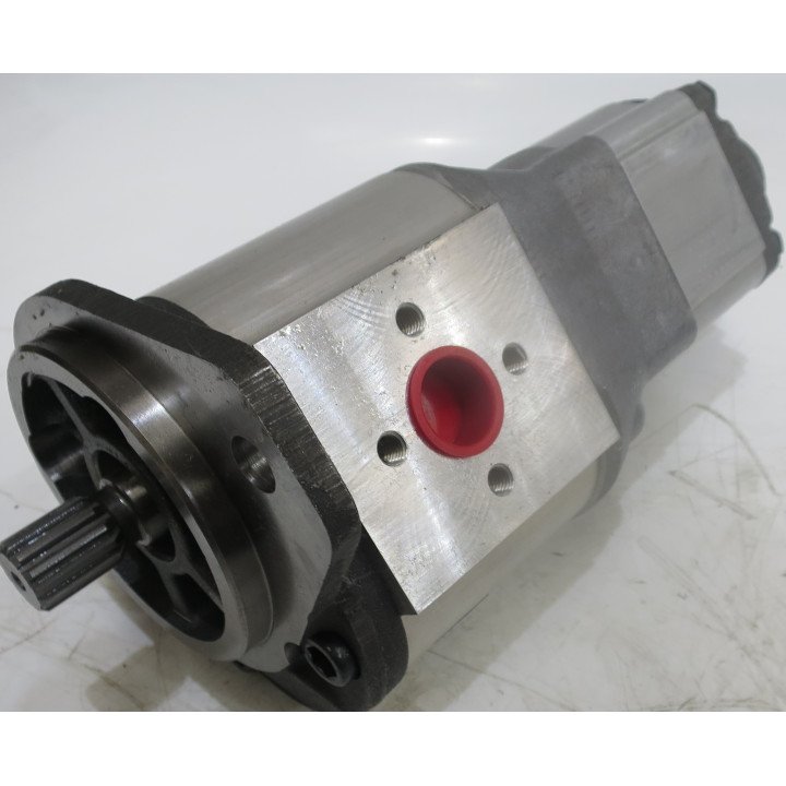 A 31.5/12.8L 35272 FASTRAC