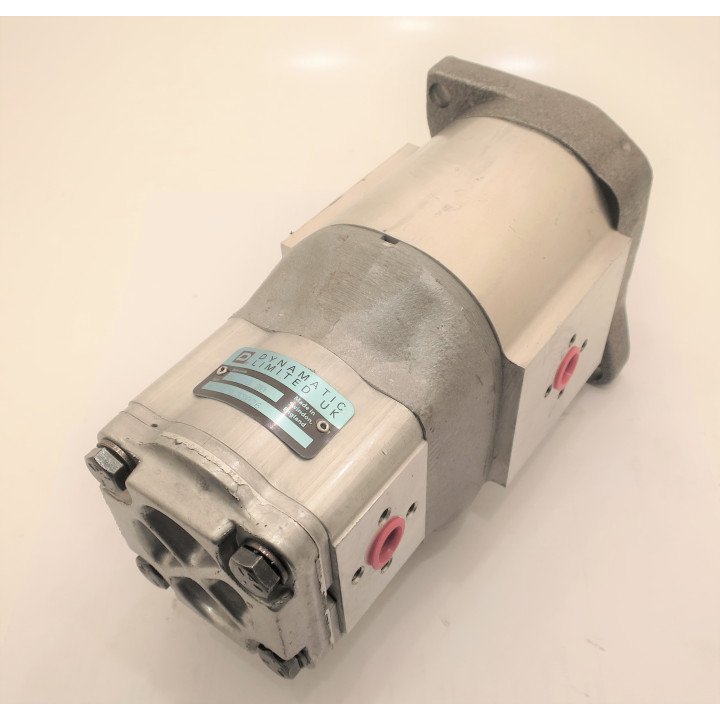 A25.0/8.3L 33026 550/1/33026