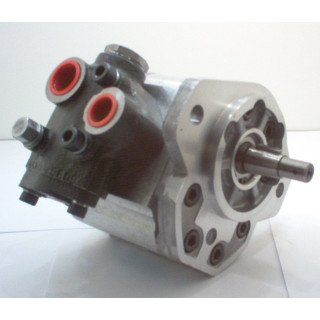 551/1/01293/190 FAN DRIVE PUMP