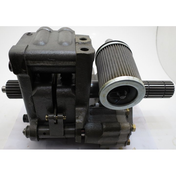MF 550 YOKE PUMP    1683301M92
