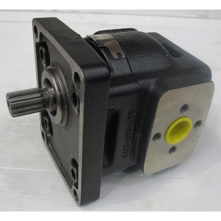 9699 & 6830 2TR033 PUMP