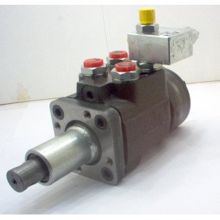 EQUIV MF 2000 SERIES 4WD STEER UNI