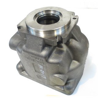 E A1N SAE 4 BOLT 'C' FRONT COVER
