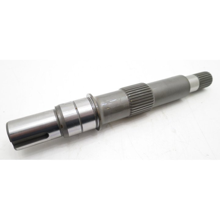 F K4 SAE C PAR 1.1/4 WITH AUX SPLIN